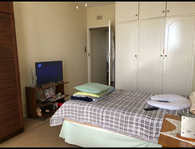 2 BEDROOM FLAT FOR SALE IN ARCON PARK